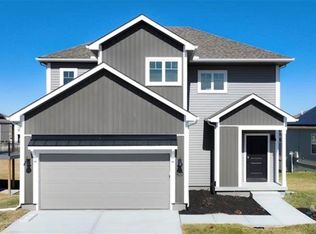 9641 N Colrain Ave, Kansas City, MO 64154