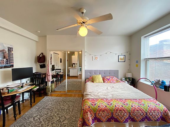 2nd image of 5957-59 N Kenmore Ave #504