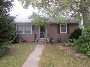 305 Pleasant St, Elgin, IA 52141