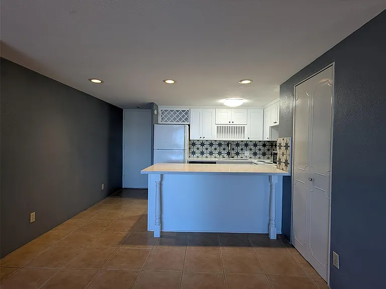 7520 Hornwood Dr #402 — Photo 19