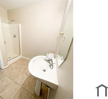 2704 Clemson Cir #A — Photo 12