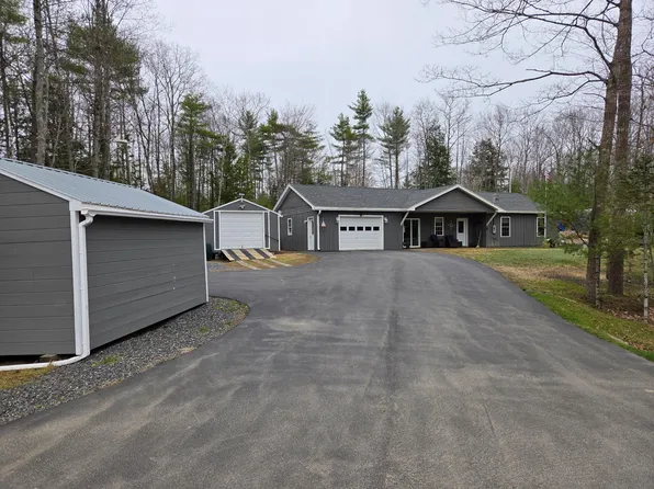 26 Bushey Shore, Palermo, ME 04354