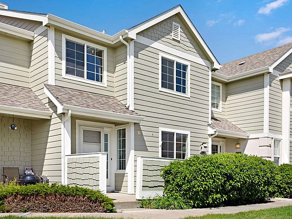 5th image of 2070 Manitou Ct #102