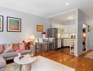204 W Houston St APT 1B, New York, NY, 10014