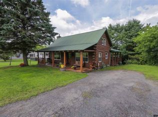296 Fire Rd, Johnstown, NY 12095