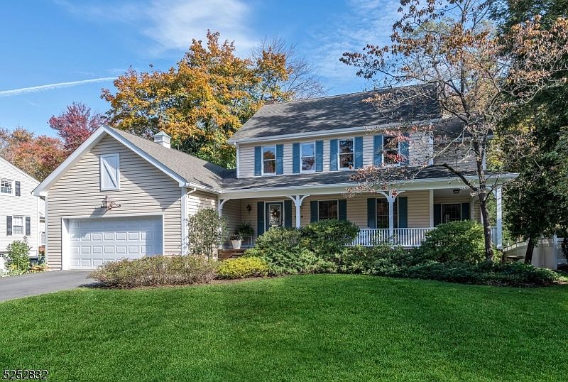 124 Lakewood Ave, Ho Ho Kus, NJ 07423 Zillow