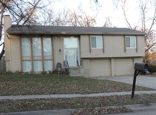 14706 Berry Cir, Omaha, NE 68137