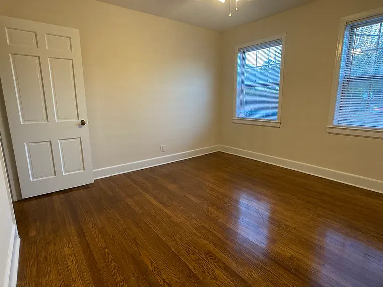 917 Oxmoor Rd #201 — Photo 29