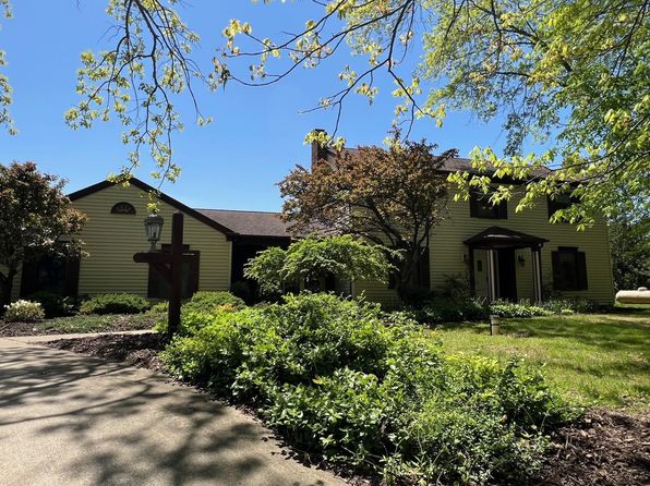 17008 Platter Pkwy, New Haven, IN 46774