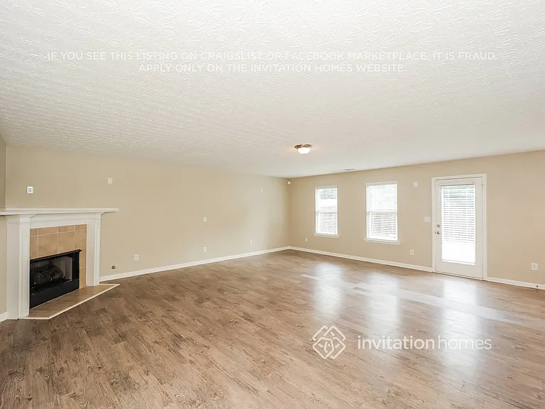 3099 Meadow Point Dr — Photo 6