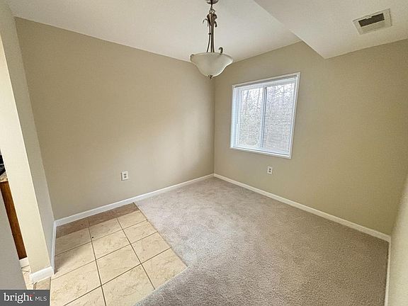 4th image of 1532 Northgate Sq APT 12A