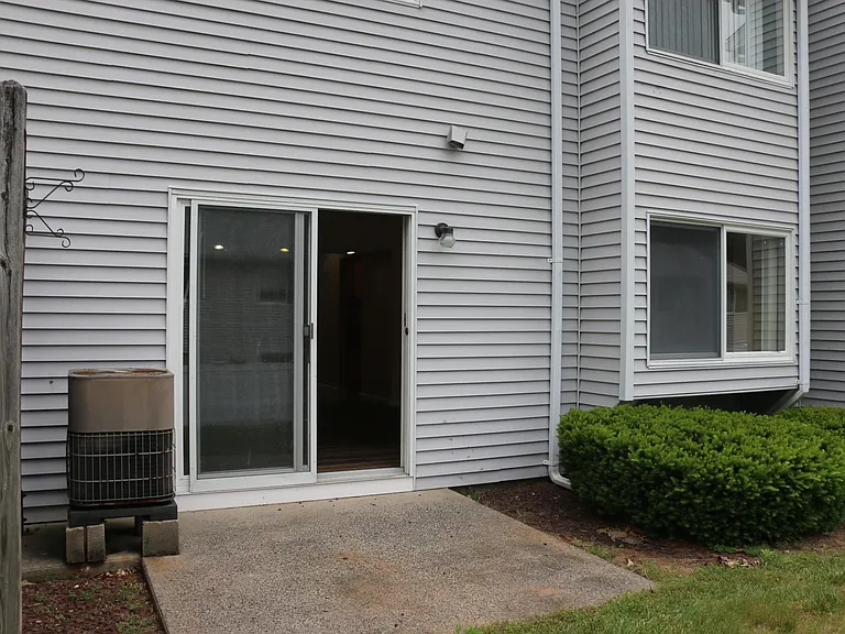 705 Lake Ave #12 — Photo 42