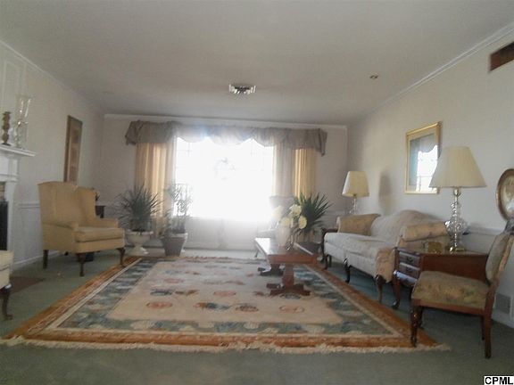 3rd image of 317 Woodland Ave
