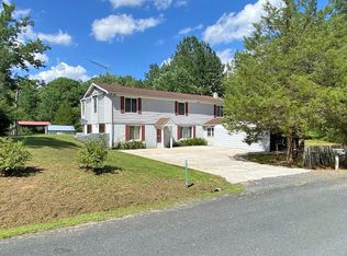 17 Carriage Rd, Meherrin, VA 23954