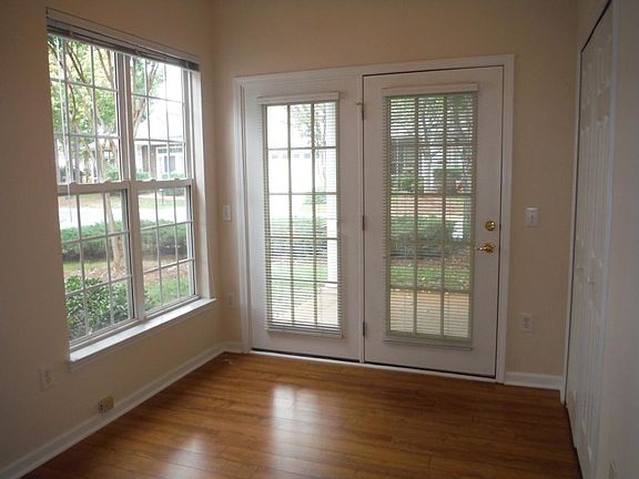 5th image of 5842 Moose Ln