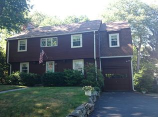 9 Craftsland Rd, Brookline, MA 02467