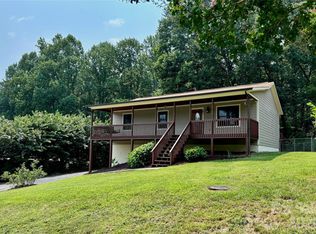 21 Ashwood Dr, Asheville, NC 28803