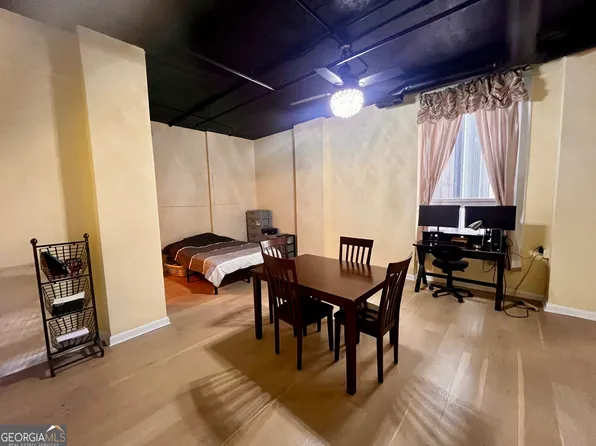 20 Marietta St NW APT 13F, Atlanta, GA 30303