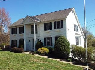 105 Highland Dr, Beaver, PA 15009