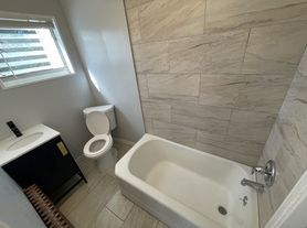 123 Chestnut Ave, Woodlynne, NJ