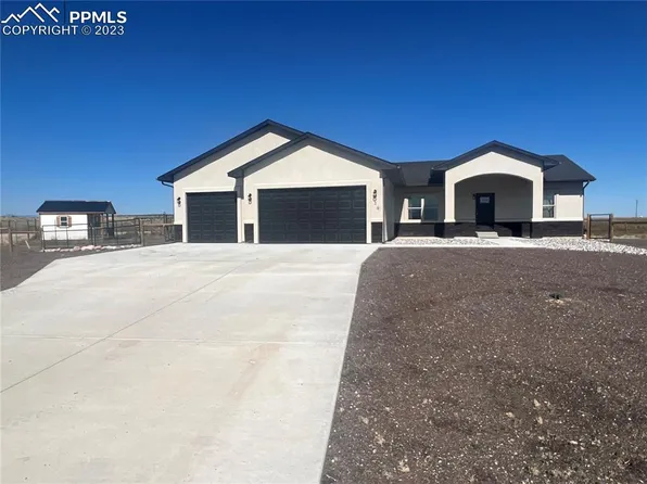 1184 N Scandia Dr, Pueblo West, CO 81007
