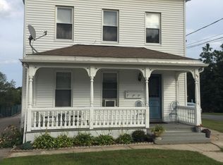 35 Stillman Ave #2, Pawcatuck, CT 06379