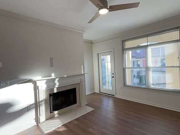 4th image of 955 Juniper St NE Unit 3319