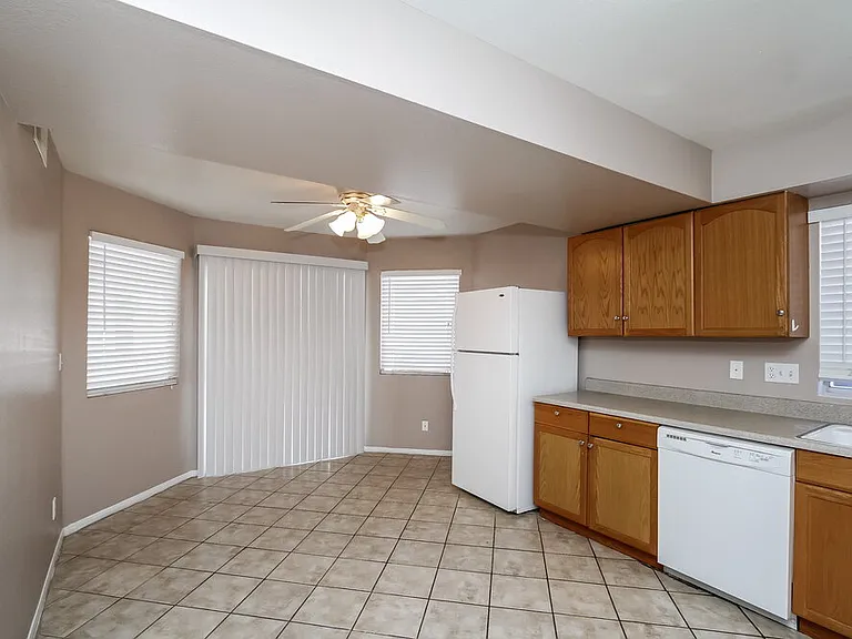 1605 Fig Palm Ct — Photo 5