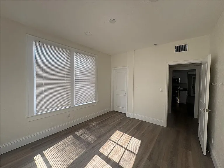 729 E Palmetto St #1 — Photo 12