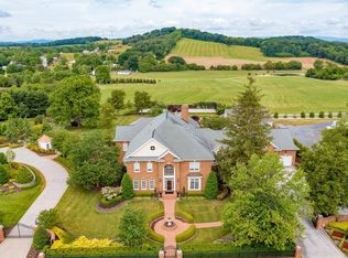 1324 Keezletown Rd, Weyers Cave, VA 24486