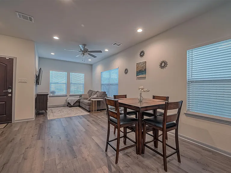3540 Rebecca St — Photo 8