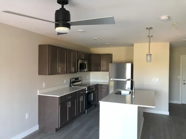 Bluff Crossing Apartments