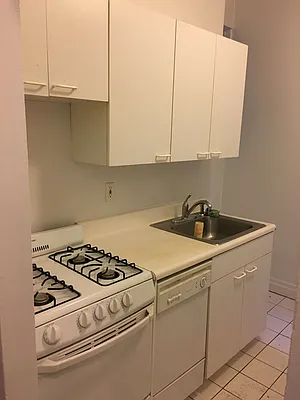 Rented by AJ Clarke | media 27