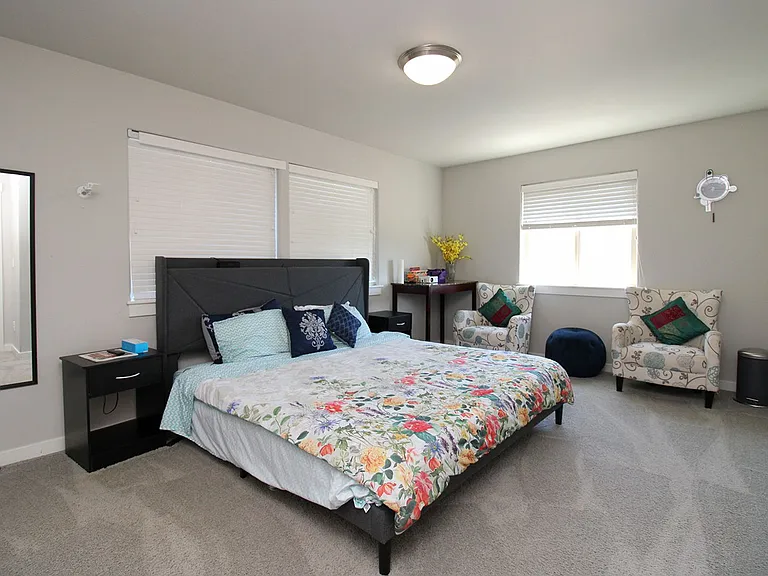 5220 SE Thornapple St — Photo 21