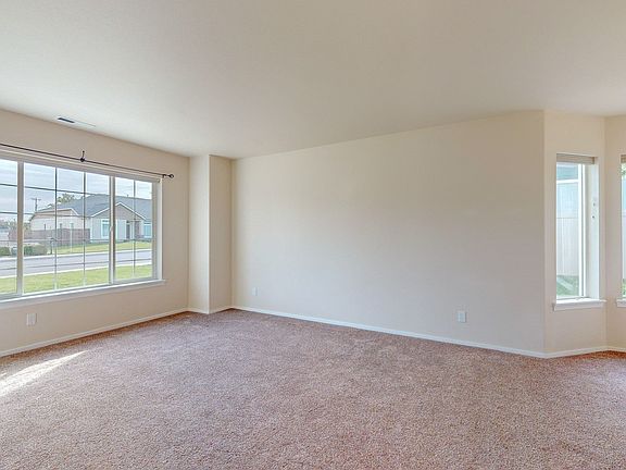 3rd image of 308 S McKinley Place
