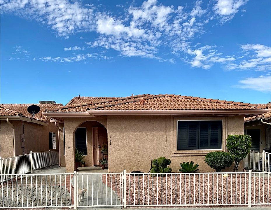 1st image of 1084 Encanto Dr