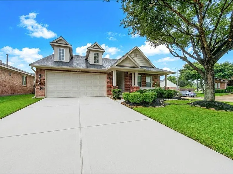16702 Grovetrail Ln — Photo 4