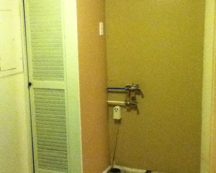 306 Grady St — Photo 4