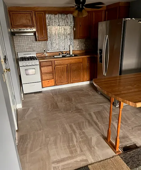 10 Norton Dr #2 — Photo 6