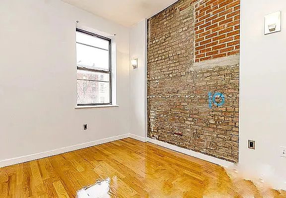 3rd image of 179 Putnam Ave #3G