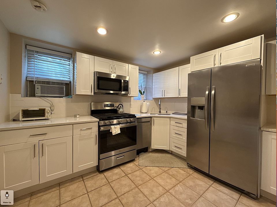 1st image of 62 Eckford St #1