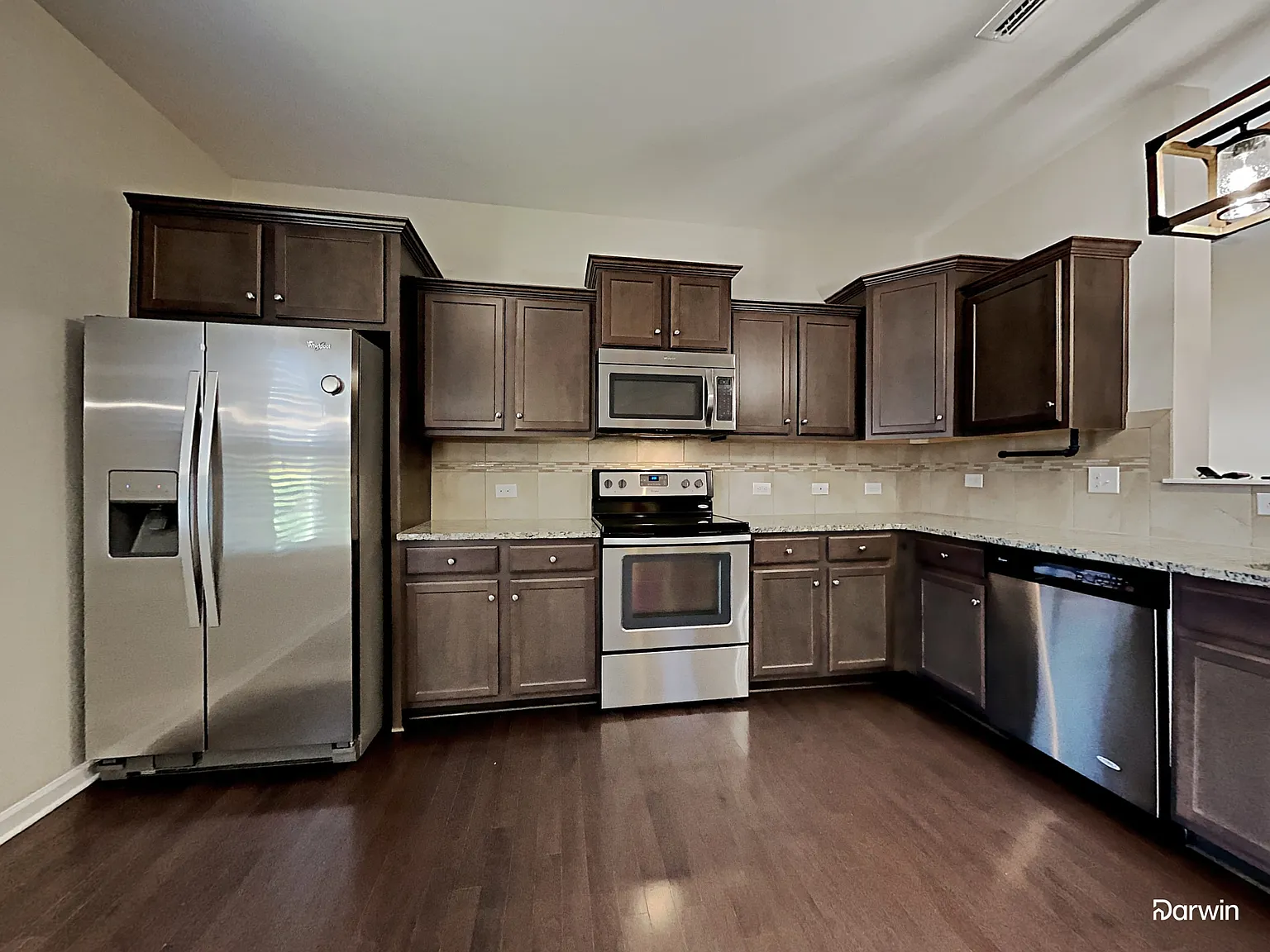3 bed, 2.5 bath, 2103 sqft, $2,340 — Photo 4