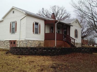1323 Easton St, De Soto, MO, 63020