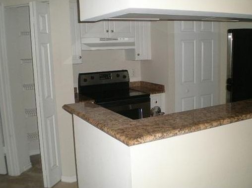 5th image of 2304 Tuscany Way #2304