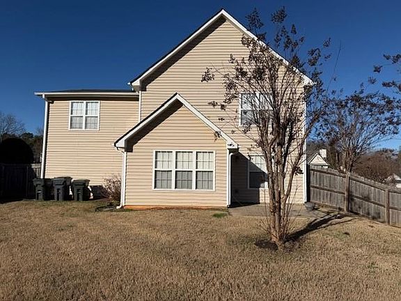 4th image of 283 Ridgestone Way SW