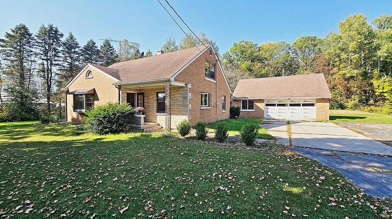 8912 State Highway 147, Two Rivers, WI 54241 | Zillow