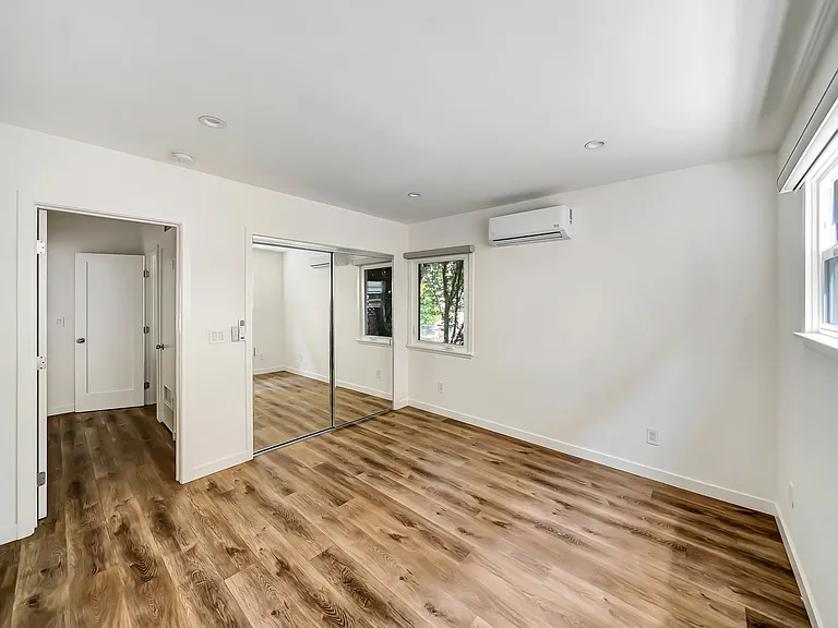 5840 Coldwater Canyon Ave #2 — Photo 21