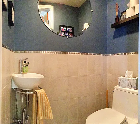 Rented by Matthew Gros-Werter, LREB  | media 10