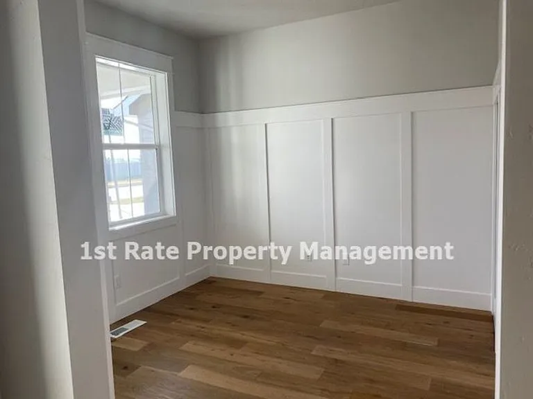 5686 E Clear Ridge St — Photo 6