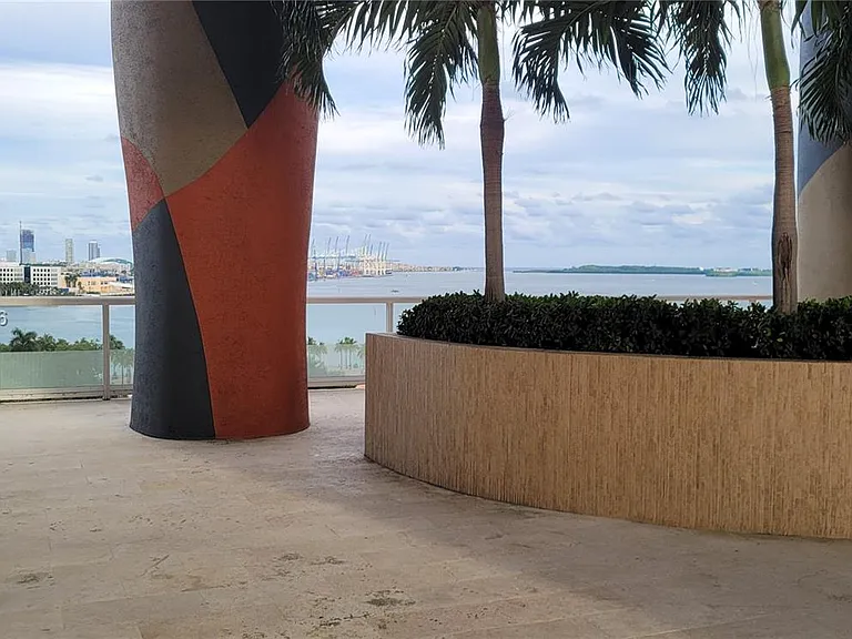 50 Biscayne Blvd #5202 — Photo 29